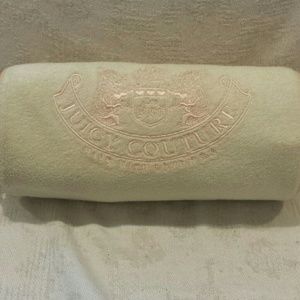 Juicy Couture white and pink leather chain